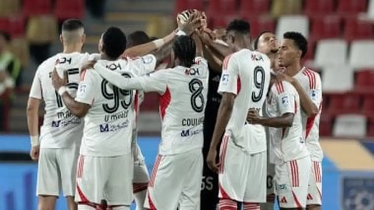 الجزيرة يكتسح بني ياس برباعية في الدوري الإماراتي بمشاركة محمد النني